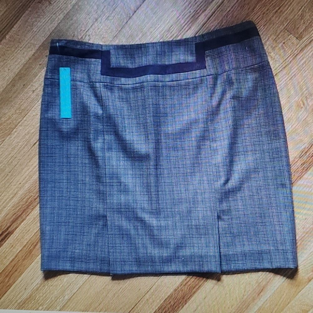 Antonio Melani Skirt 14